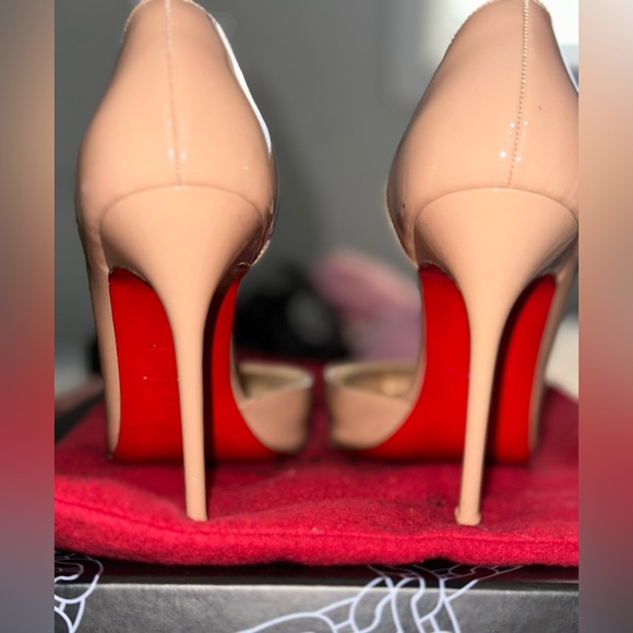 Christian Louboutin - Iriza Nude Heels - Size 39 - Picture 3 of 5